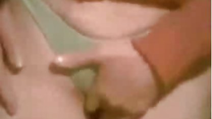 ورزش امتداد الاغ او را با dildo سازمان دیده بان فیلم های پورنو وحشیانه