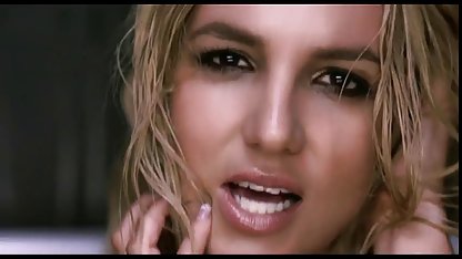 سارا می کند سحر و جادو خود را با xxxهمسایه لب های او و سوراخ تنگ